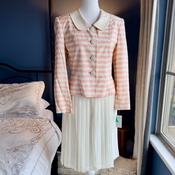 NWT Vintage 90s 100% Silk Pink and Cream Blazer and Chiffon Pleated Skirt Set - Picture 2 of 16